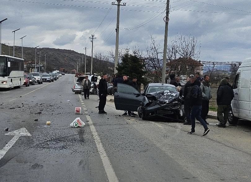 Aksidenti në rrugën Korçë-Maliq, ndërron jetë në spital polici i plagosur