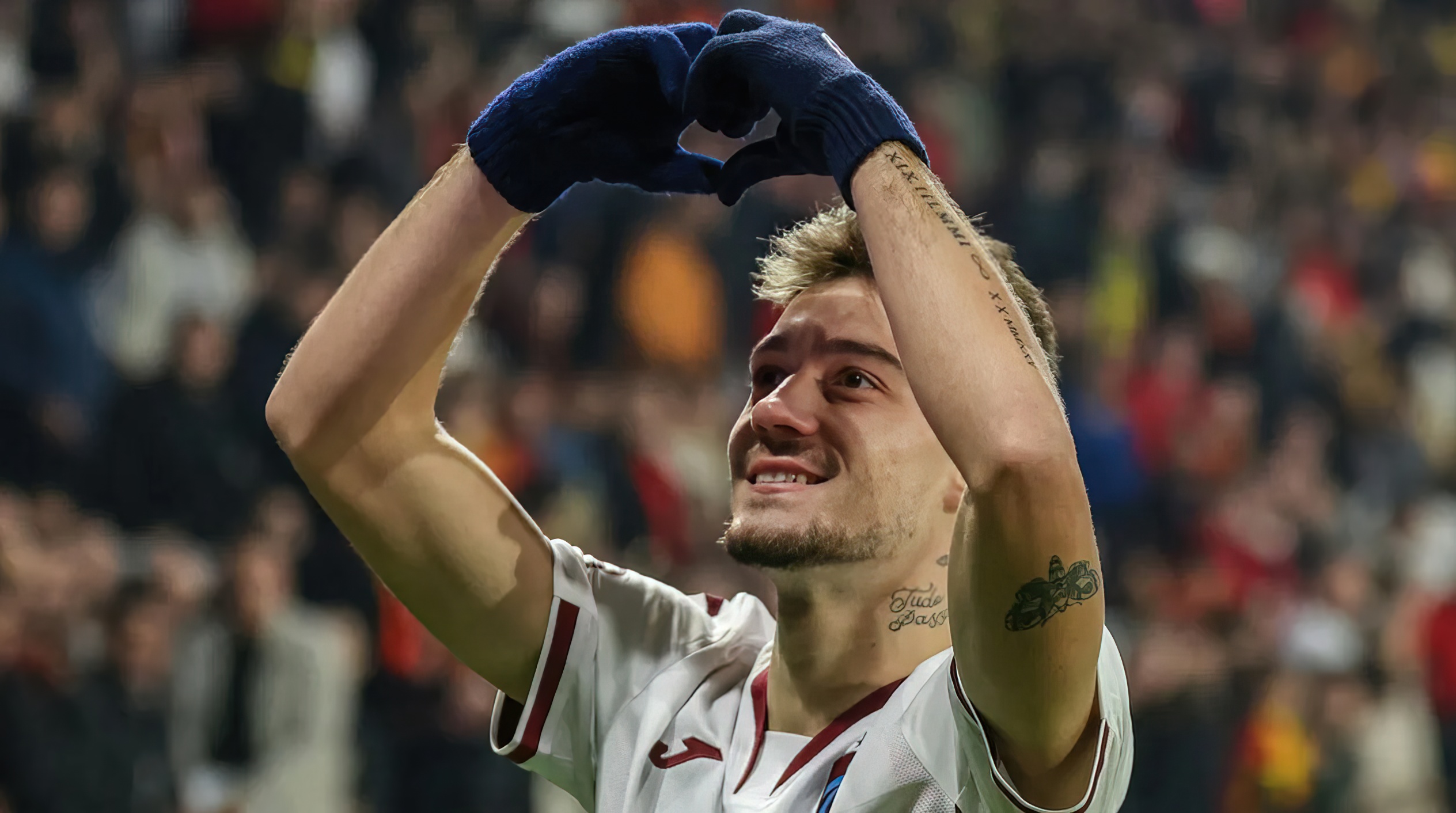 Goli i Ernest Muçi u injorua? Tifozët protestojnë për sulmuesin kuqezi