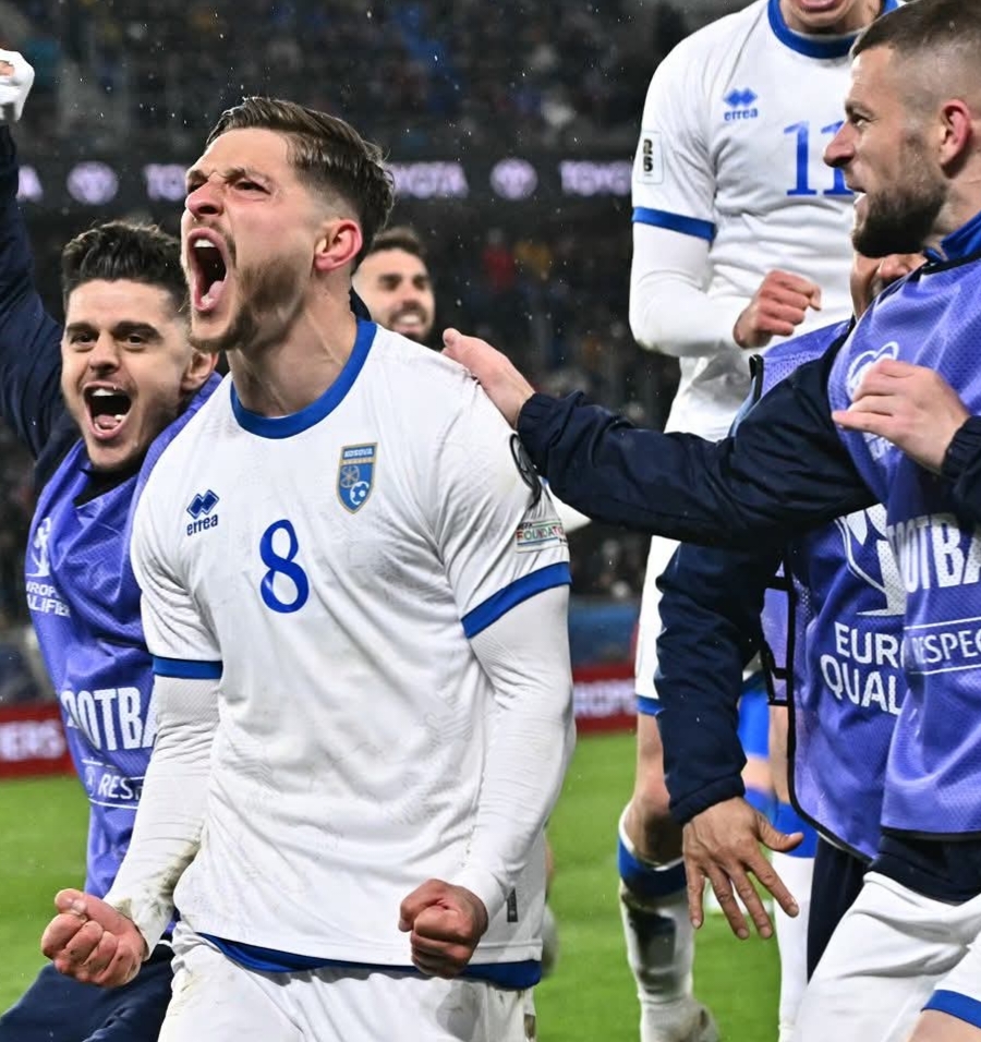 FORMACIONET ZYRTARE  Kosova vetëm 90 minuta larg Botërorit  Foda i beson sërish 11 shes që triumfoi në Sllovaki