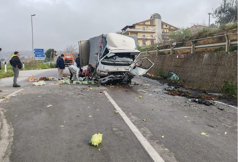 Rëndohet bilanci  Humb jetën shqiptari tjetër i aksidentuar në Siçili