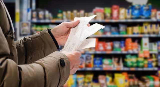 Çmimet në rritje: Inflacioni në Shqipëri tejkalon mesataren evropiane në shkurt