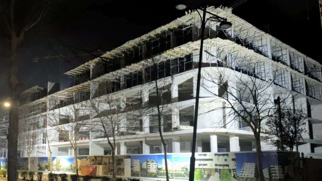 SI SOT  Llatja i dha leje ndërtimi babait për pallat në Elbasan  pse SPAK vepron 