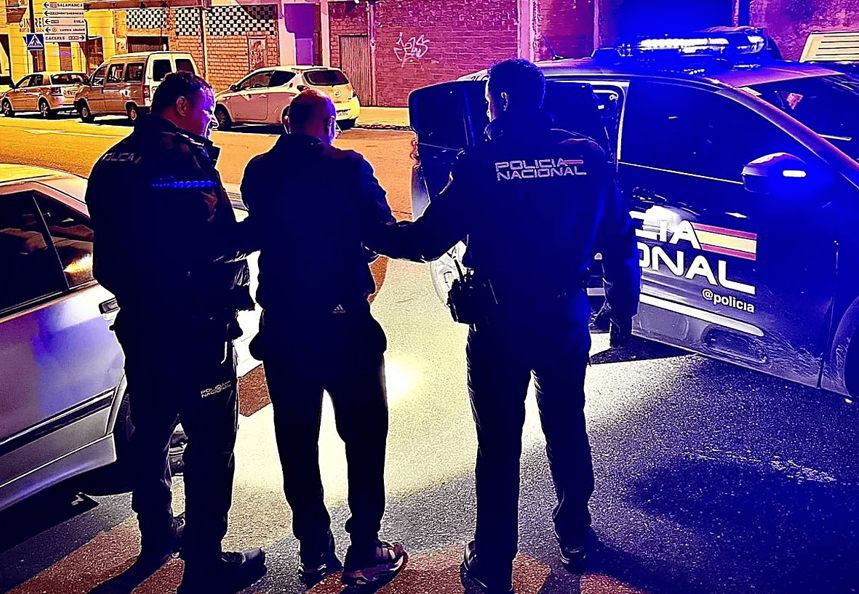 Itali: Shpërbëhet rrjeti që dërgonte drogën me porosi në shtëpitë e klientëve, kapet në Spanjë anëtari i fundit shqiptar