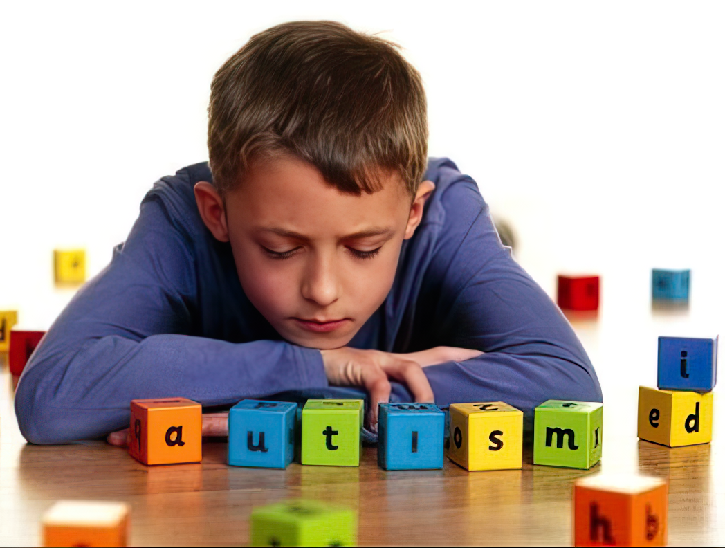 Autizmi rritet deri në katër herë më shumë në 15 vite