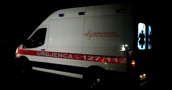 Aksident i rëndë në aksin Librazhd Elbasan  përmbyset automjeti