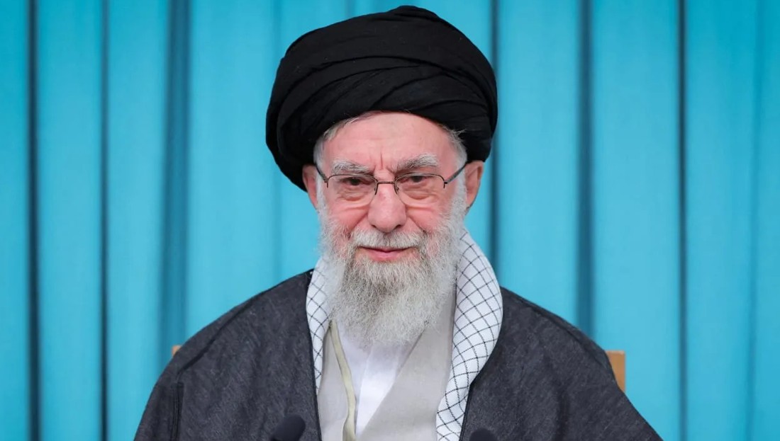 Mes vajit e gëzimit në Iran  nis sot ceremonia treditore për vdekjen e Khameneit