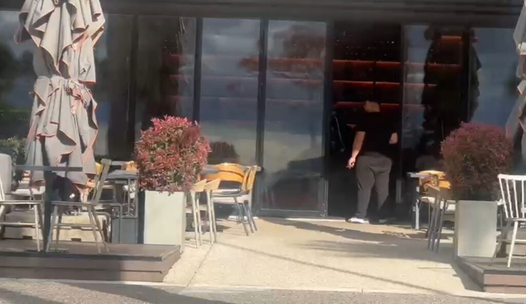 Vlorë  Pronari i lokalit dhunohet fizikisht nga tre persona në zonën e Lungomares