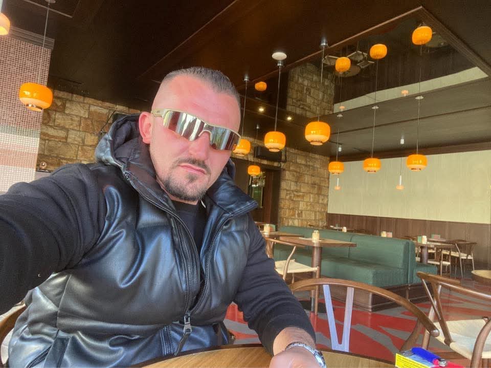 Kërcënoi familjen Haradinaj, kërkohet paraburgim ndaj Korab Bajgorës