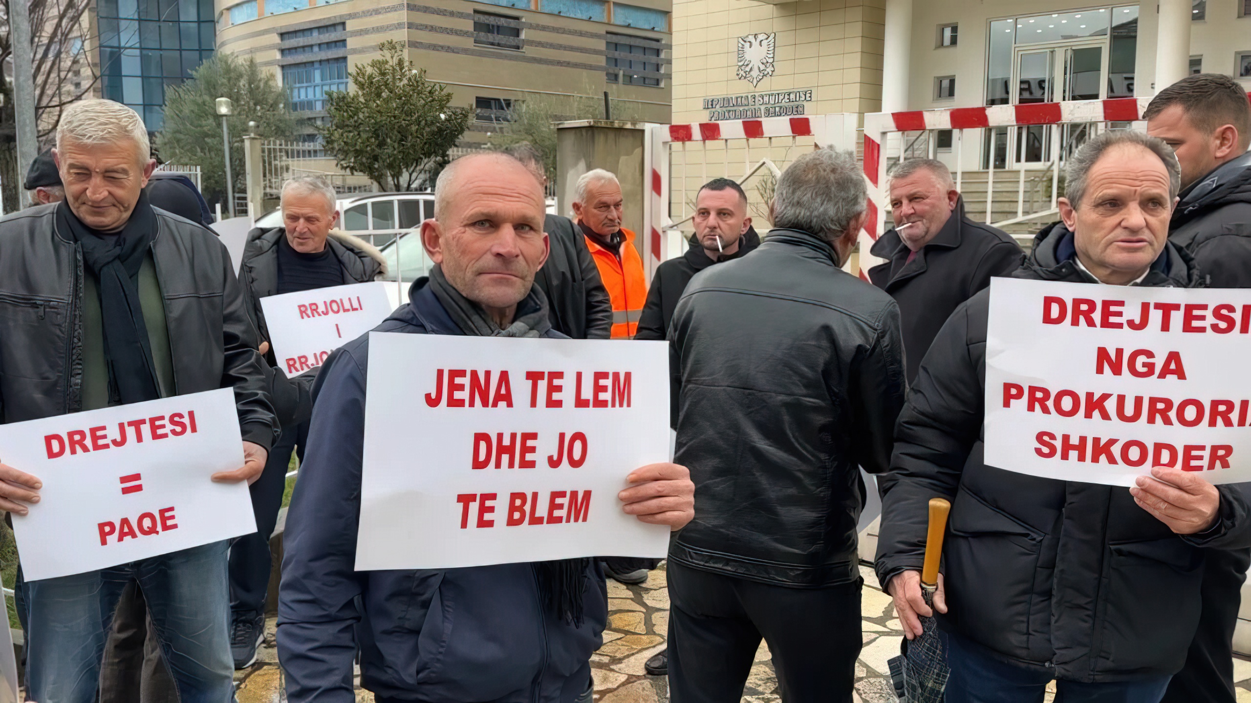 Kundër ndërtimit të Bashkim Ulajt  banorët e Rrjollit nesër në protestë kombëtare