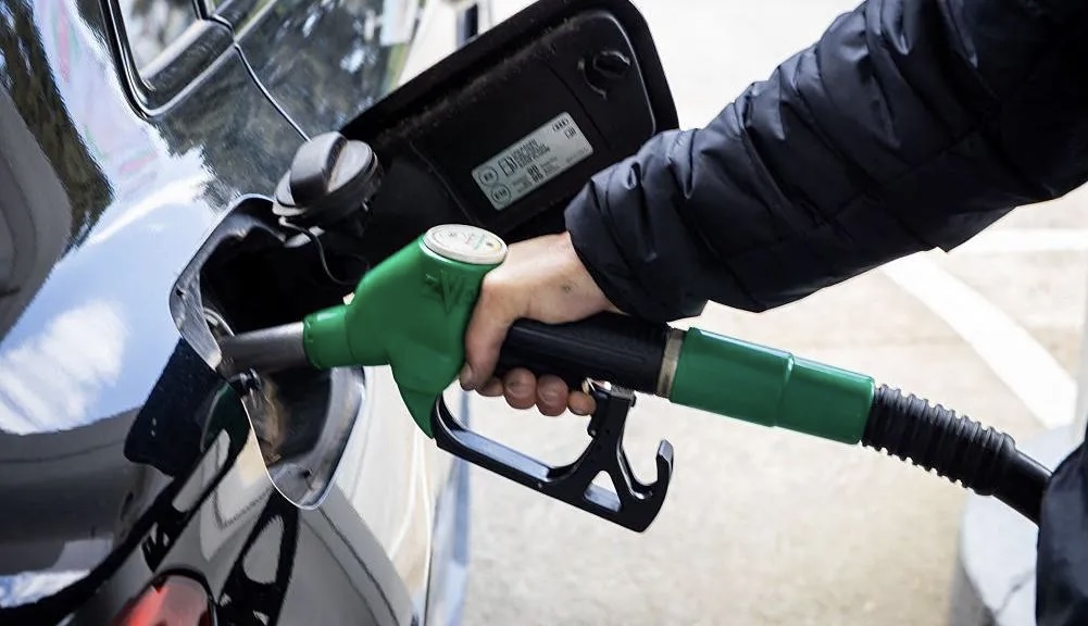 Çmimi i naftës në nivelin më të lartë që prej nisjes së luftës