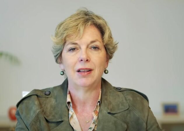 Ministrja Evis Sala  Qytetarët përfitojnë nga kujdesi dhe cilësia në Shëndetësi 