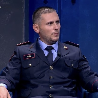 Drejtori i Policisë zotohet të dënojë maksimalisht shkaktarin e zjarrit aksidental  asnjë fjalë për oligarkun e pallatit letër