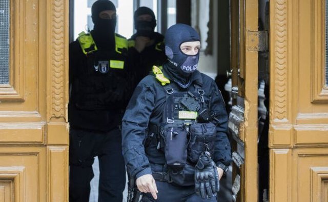  Do të t i pres veshët   kërcënimet për borxhet e kokainës  i bëjnë gropën  shqiptarit në Gjermani