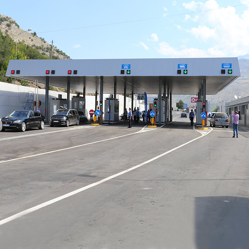 Bllokohen për tre ditë pikat doganore me Malin e Zi  Serbinë dhe Bosnjën