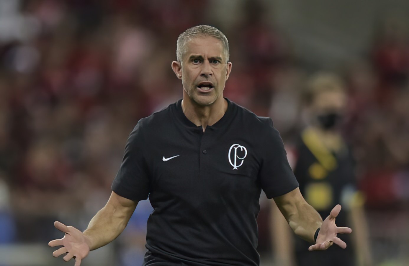 klubi-i-madh-brazilian-fillon-tentativat-per-t-i-marre-shqiperise-trajnerin-sylvinho