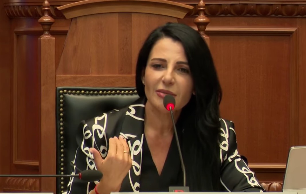  Integrimi në BE u bllokua se s u votua heqja e imunitetit të Ballukut 