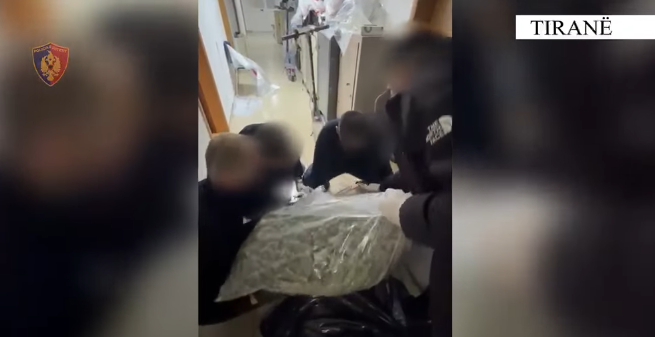 15 të arrestuar  16 në kërkim  sekuestrohen drogë dhe para të mëdha në Tiranë