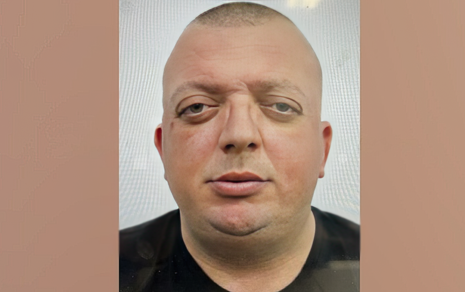 I akuzuar për vrasje dhe krahu i djathtë i Inez Hajrullës, publikohet foto e “Çoke qorrit”