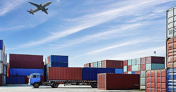 Transporti drejt kolapsit  Kamionët bllokojnë Portin e Durrësit dhe kufijtë  nafta  shkrin  kompanitë shqiptare