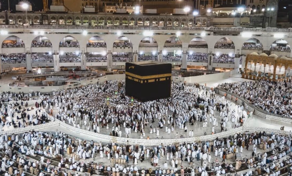 Meka po bëhet me aeroport  pelegrinët do të udhëtojnë më shpejt në Haxh