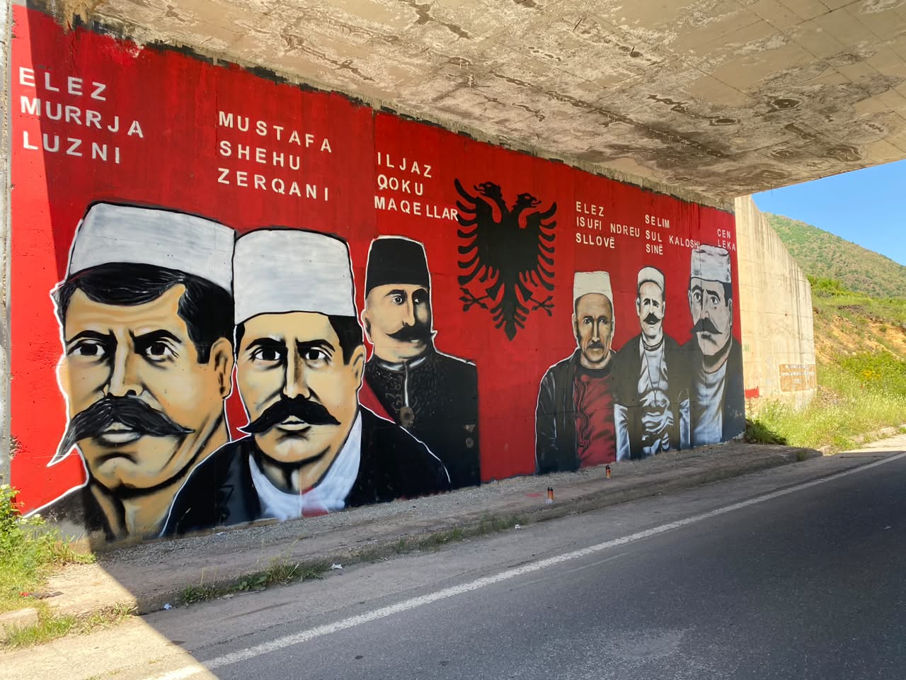 Muralja artistike rikthen në kujtesë dhe përjetëson figurat historike të Dibrës