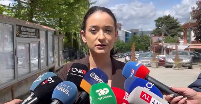“Kirurgu i Korçës ngacmues seksual prej vitesh, ka edhe kallëzime të tjera”
