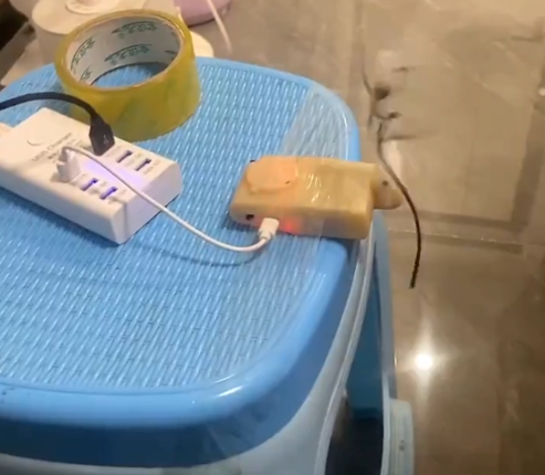 Kur të soset durimi  I riu shpik  hakmarrjen akustike  ndaj komshiut të zhurmshëm