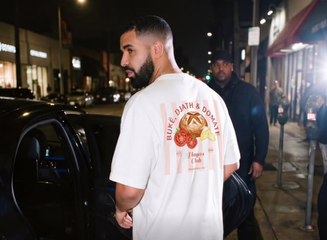 Dashuria e Drake për shqiptarët, bluza e tij flet shumë