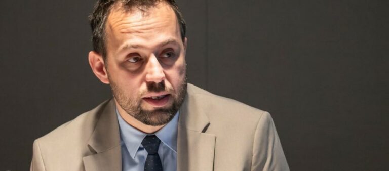 Zgjedhjet: Eksperti i kibernetikës paralajmëron manipulime në internet