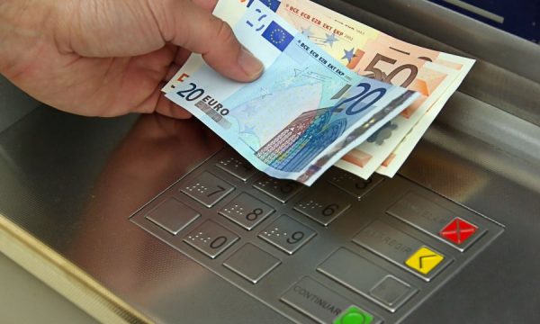 Hapet aplikimi për 100 eurot për punëtorët e sektorit privat