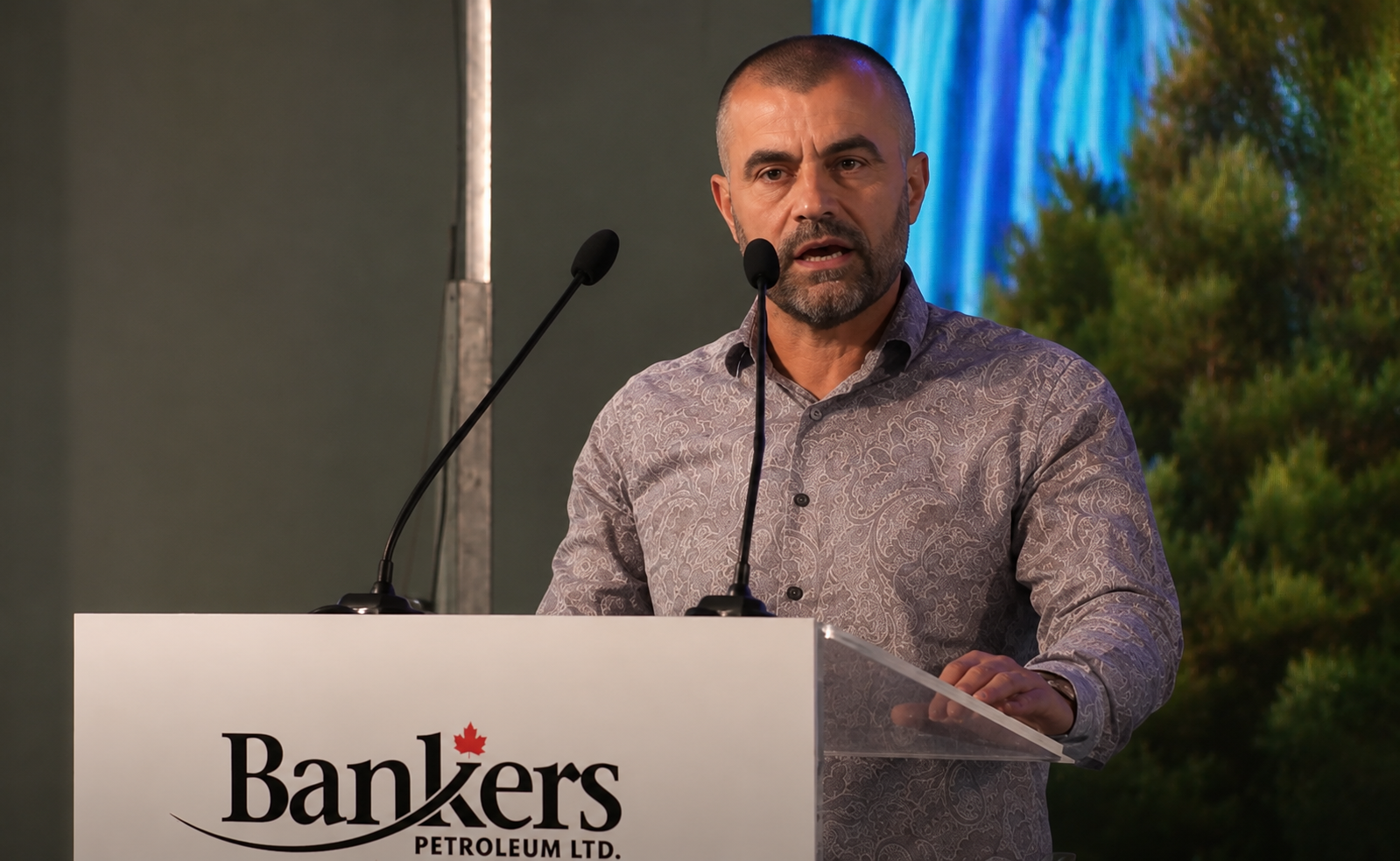 Mori 1 5 mln euro nga  Bankers   Leonidha Çobo mbyll zyrën e tij të konsulencës