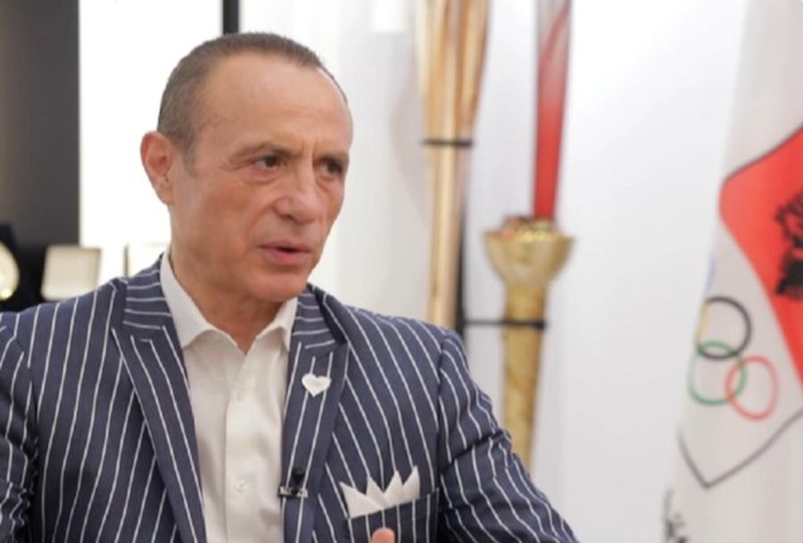 Fidel Ylli u  nxjerr kthetrat  pëllumbave  Kërkesë doganës për ndalimin e 170 sportistëve në kufi
