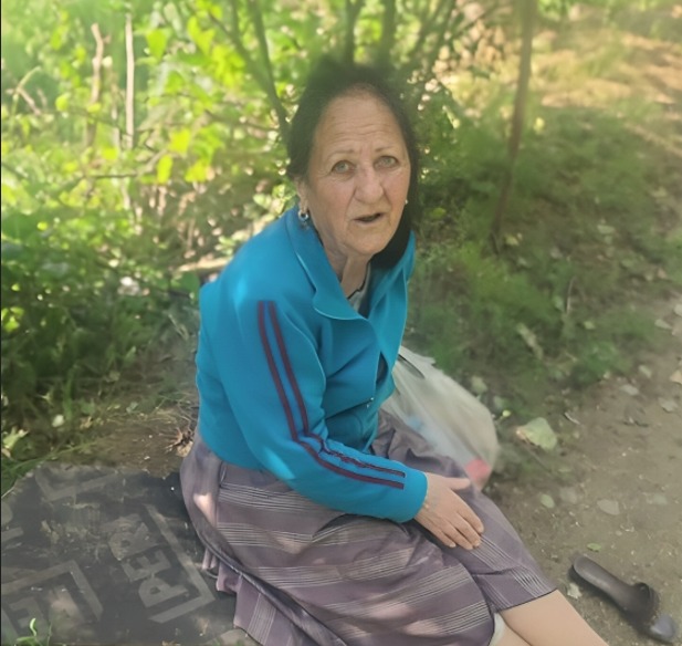 gjendet-nje-e-moshuar-e-humbur-ne-kombinat-a-e-njeh-dikush