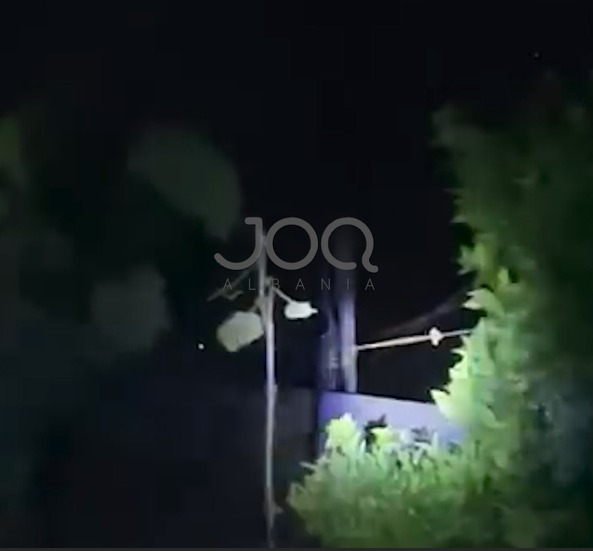  Teli i korentit më ra para këmbëve  OSHEE s merr masa  po rrezikojmë jetën çdo ditë 