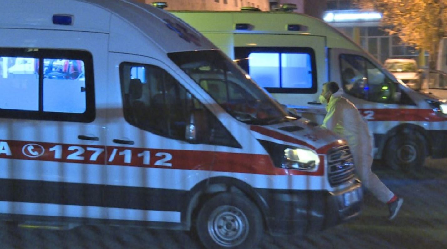 Lezhë  Makina përplaset me motorin  humb jetën 36 vjeçari