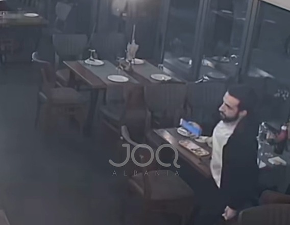  Pasi hëngri e piu  shfrytëzoi momentin dhe u largua pa paguar 