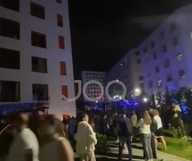 Zjarr te kompleksi  Kadiu  në Ali Dem  evakuuohen banorët  raportohet për të lënduar