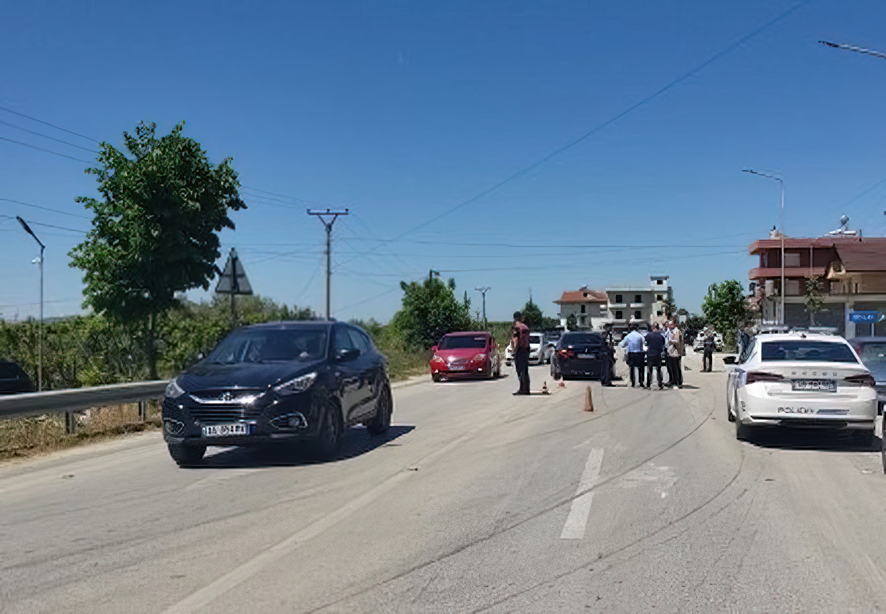 Aksident fatal në aksin Dimal Berat  motori përplaset me  BMW  n