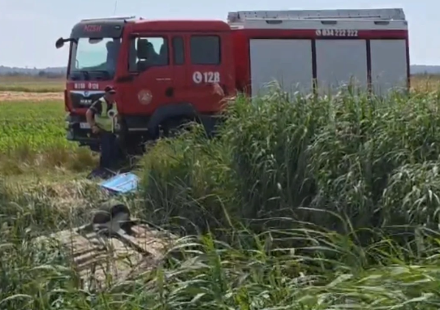Aksident fatal në Fier,makina del nga rruga dhe bie në kanal, humb jetën 30-vjeçari