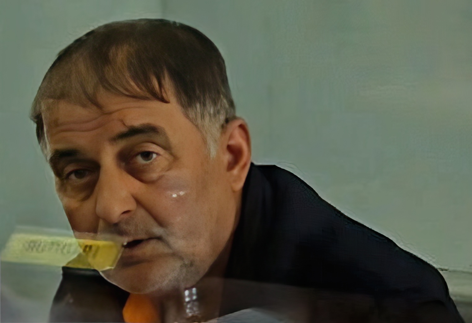 Vrau dy ëngjëj  Nikoll Radaçi  Kisha pirë një birrë në mëngjes