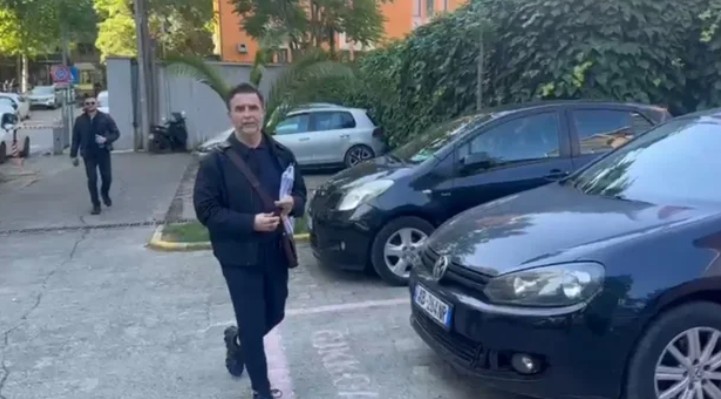Socialisti Erion Braçe në GJKKO