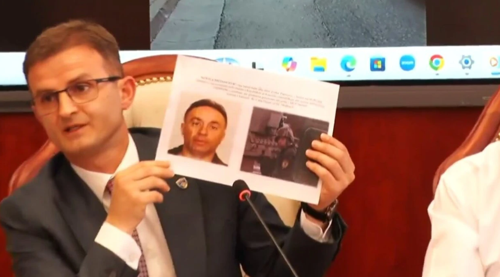 Pesë serbë të arrestuar për masakrën e Reçakut, Prokuroria dhe Policia japin detaje