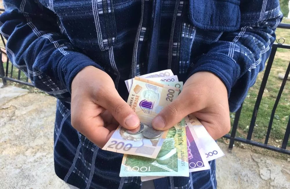 Abuzuan me fondet e ndihmës ekonomike  masë sigurie për 6 punonjës shteti në Elbasan