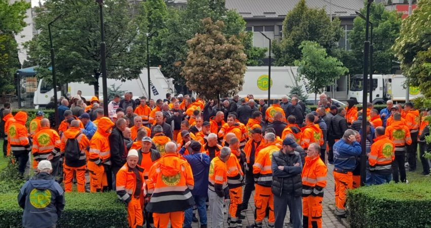 Skandal në “Pastrimi”: Aktakuzë ndaj dy zyrtarëve, dyshime për punësime pa konkurs dhe ryshfet 1,500 euro për vende pune