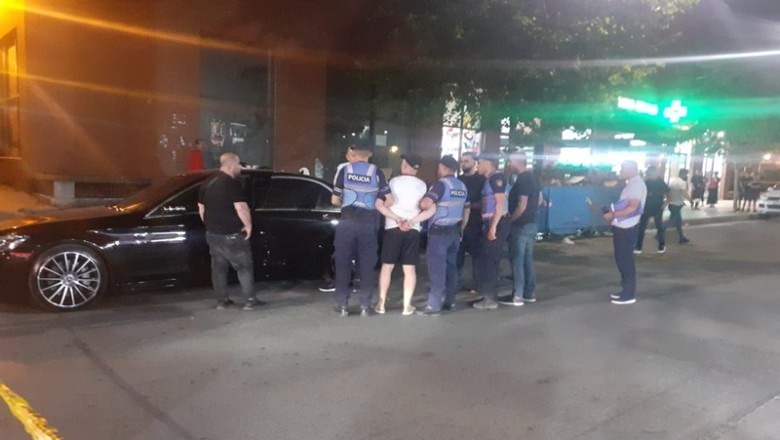 Të shtënat te  Ali Demi   Xhamaqi zbrazi armën pasi u mërzit nga humbja e skedinës