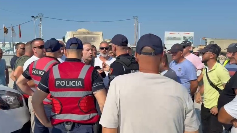 Sërish tensione mes punonjësve të Ademit dhe Pacollit në aeroportin e Vlorës