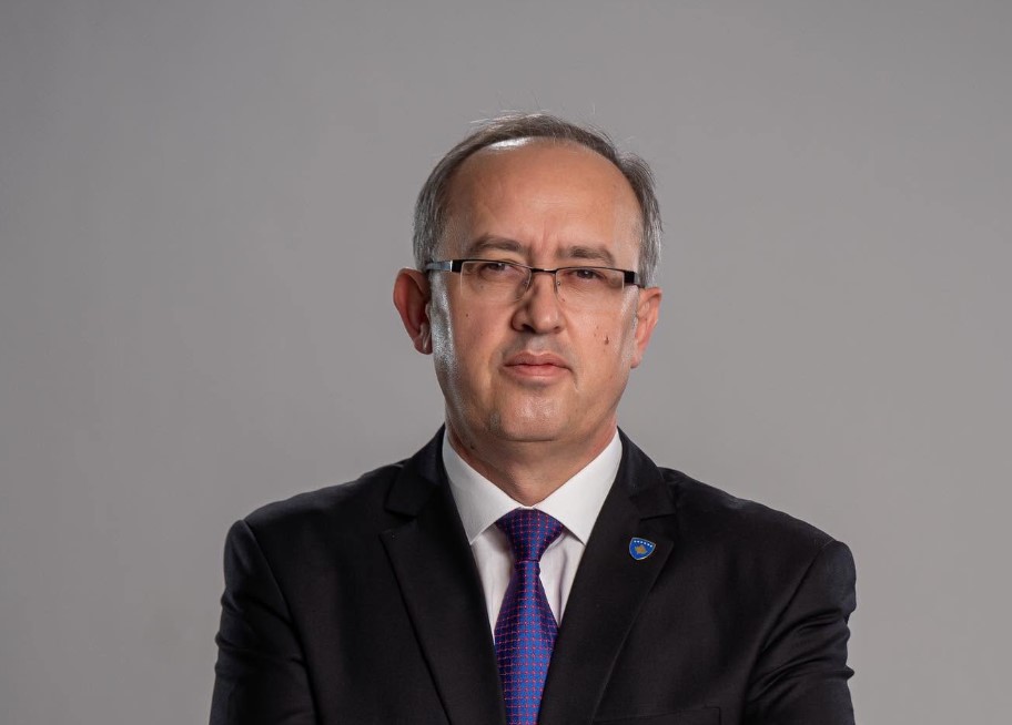 Hoti: Ta mbrojmë me protestë projektin e gazit amerikan dhe aleancën tonë me SHBA-të