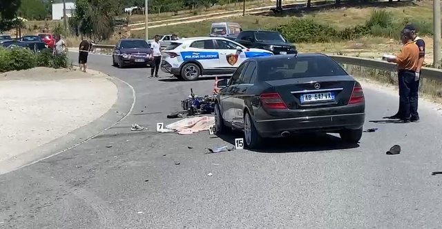 Aksident me vdekje në Fushë Krujë Laç  humb jetën motoristi