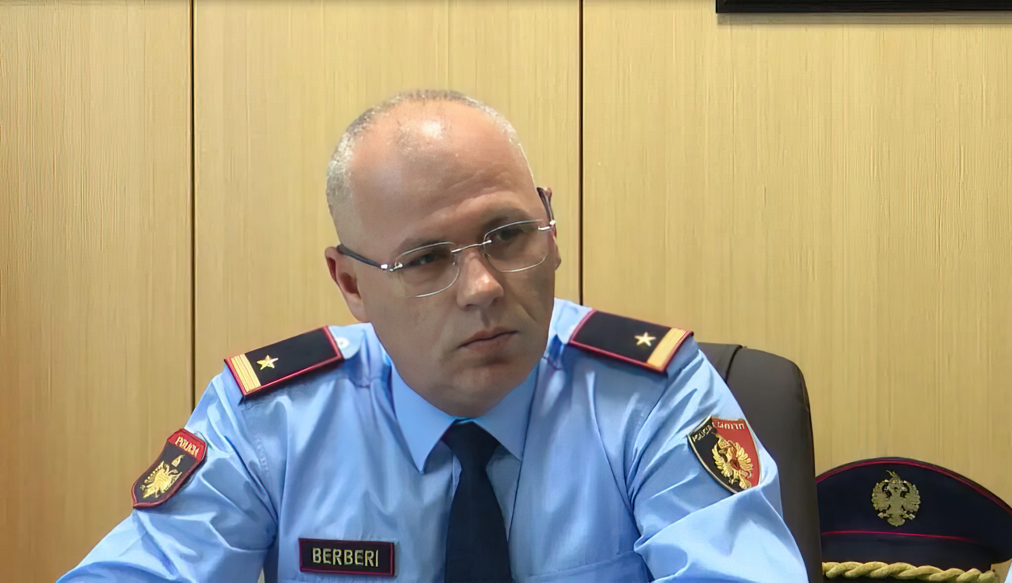 Skënder Hita  hakmerret  ndaj rivalit për postin e Drejtorit të Përgjithshëm  sherr në Drejtori
