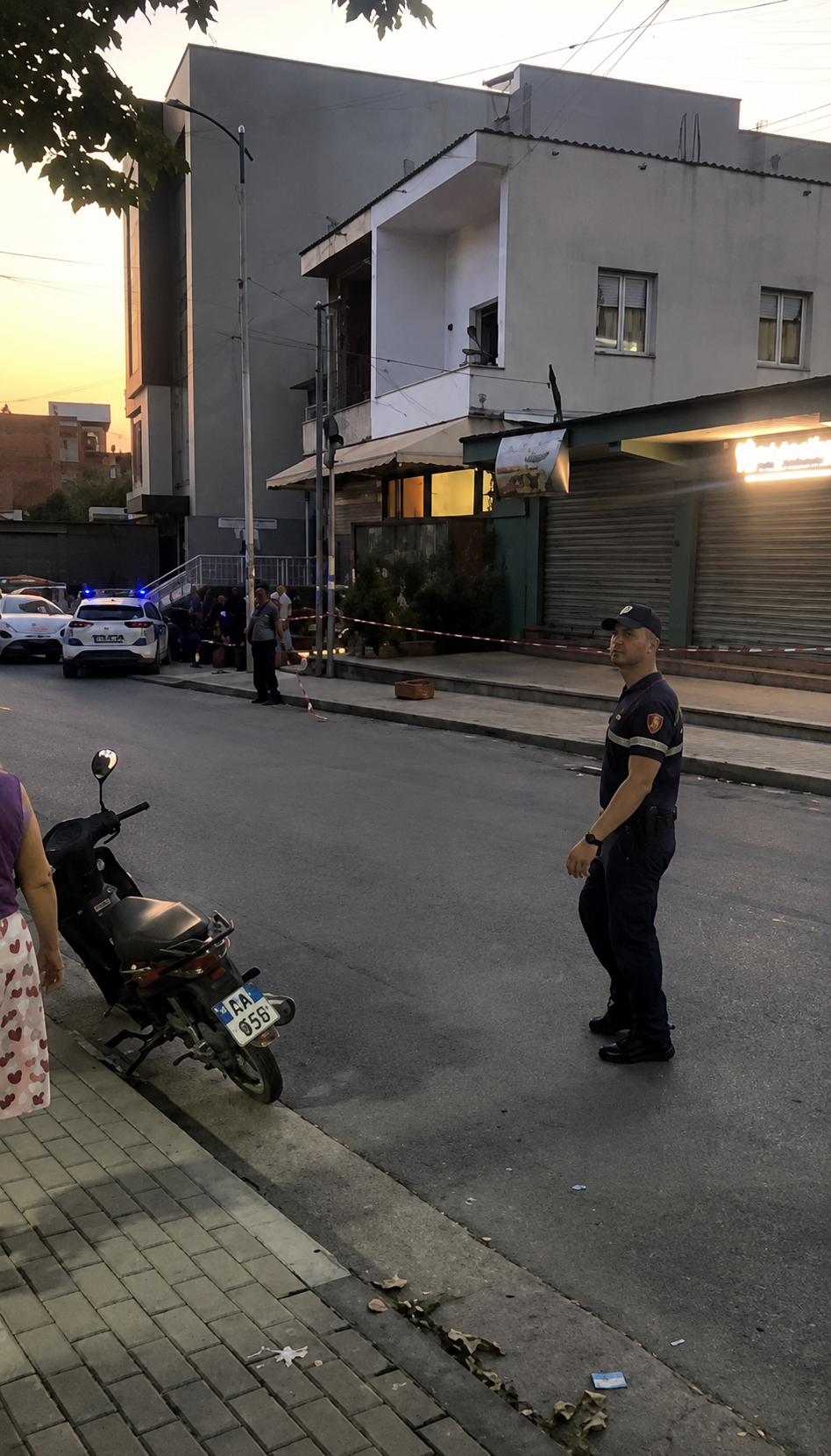 Sherr për telefonin  18 vjeçari zbraz kallashin drejt servisit në Babrru